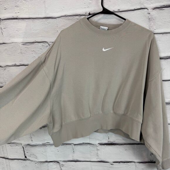 Nike Cropped Sweatshirt Women’s Medium Beige Oversized Balloon Sleeve Crewneck N - Picture 2 of 7